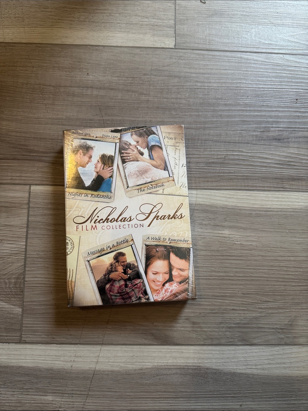 Nicholas Sparks Film Collection Box Set - Cream